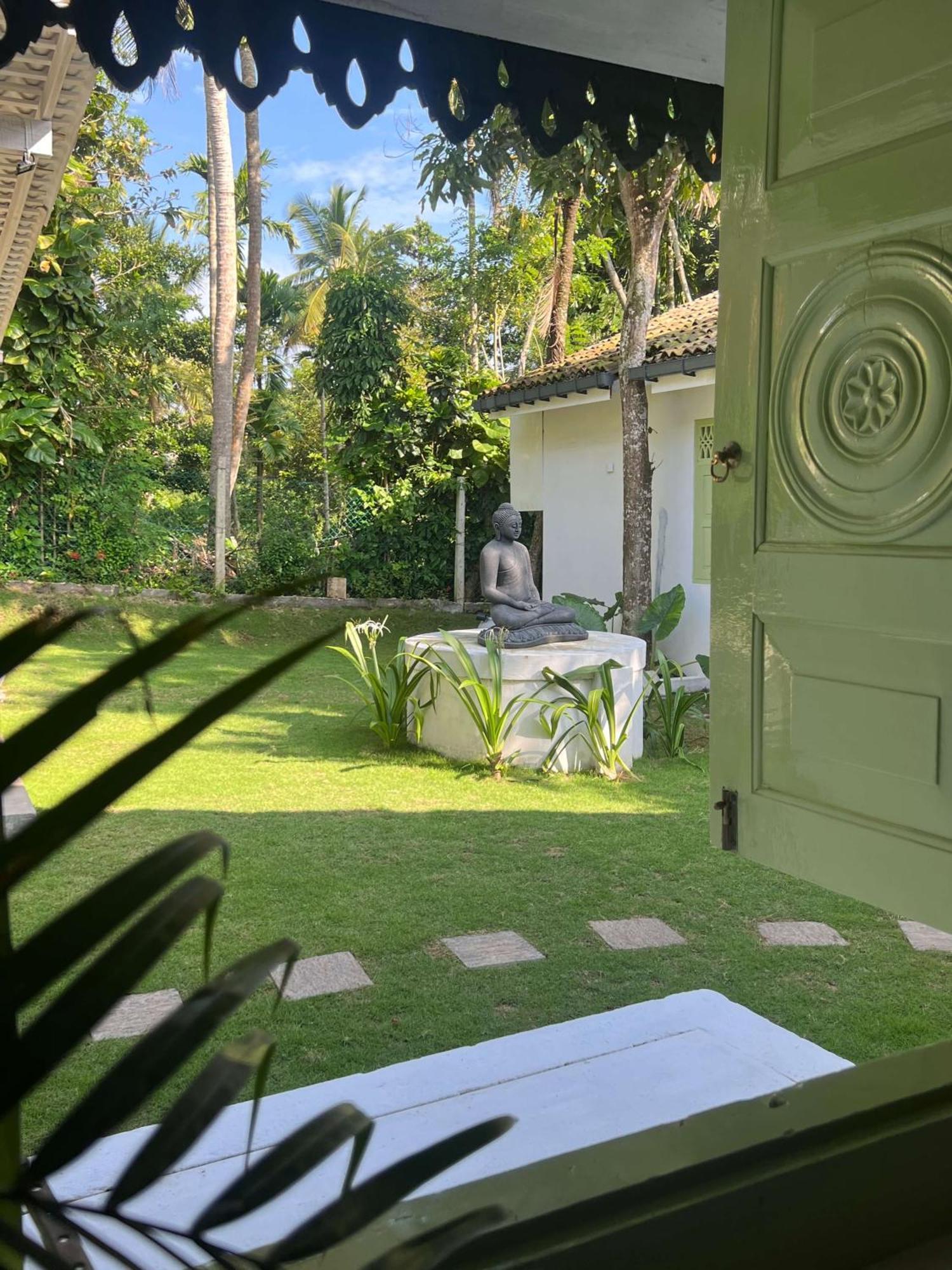 Zen House Hotel Ahangama Eksteriør billede
